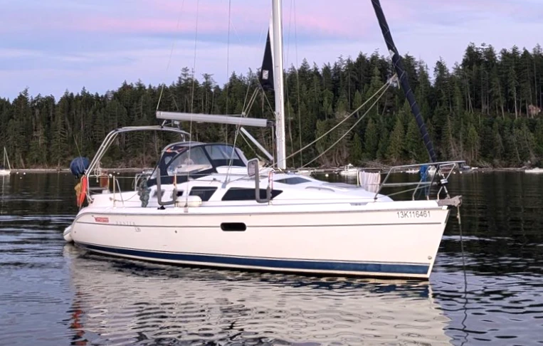 2002 Hunter 326 Cruiser for sale